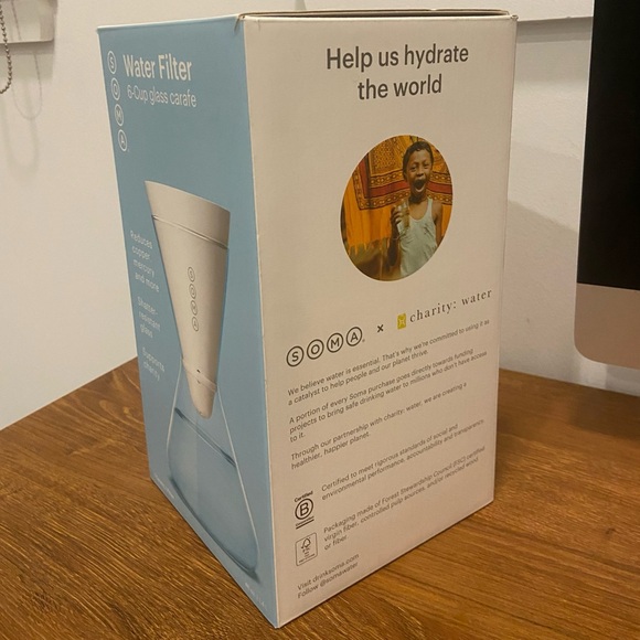 Soma - 6 Cup Glass Carafe Water Pitcher 1.35 Liters/48 Oz - NWT in Box - Picture 9 of 17